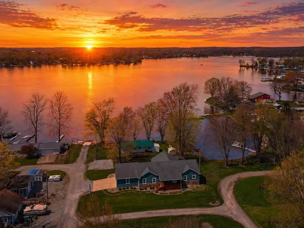 160-C 140th Ln, Hudson, IN 46747