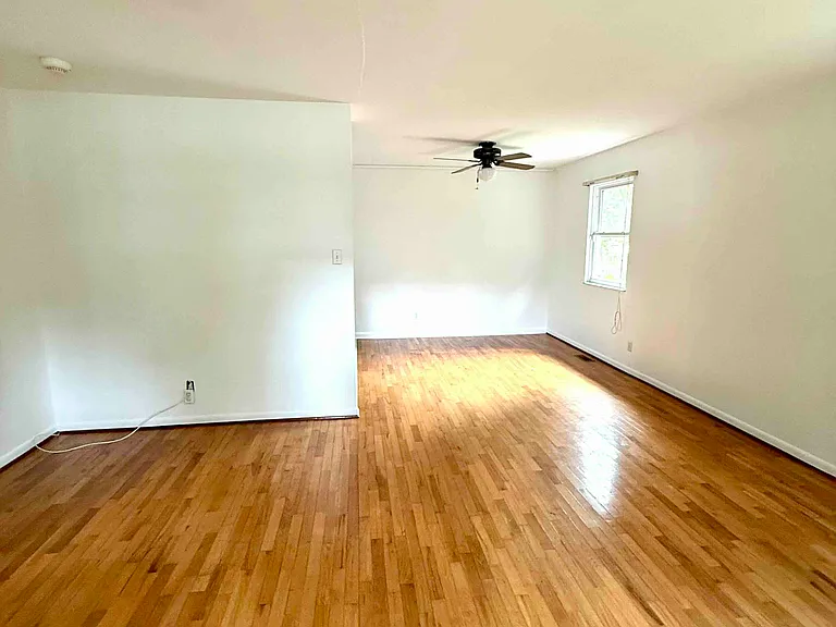 6031 Carrollton Ave — Photo 7