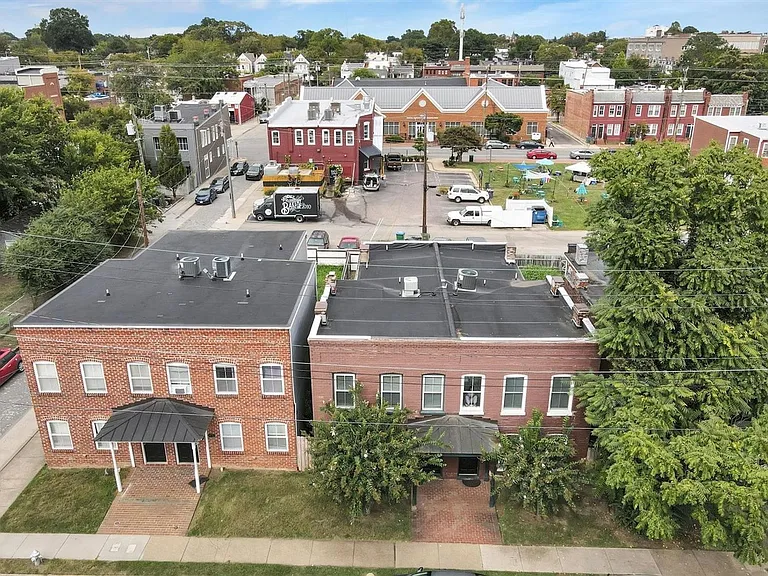1834 Parkwood Ave — Photo 19