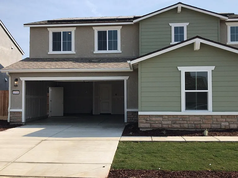 4508 Lindsey Ln — Photo 1