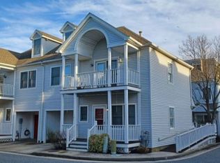 16 Barkentine Ct, Atlantic City, NJ 08401