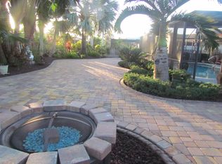 608 SW 51st Ter, Cape Coral, FL 33914