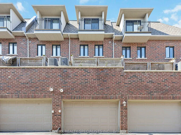 1864 Burnhamthorpe Rd E — Photo 34