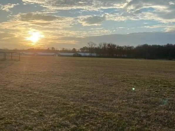 17166 Phillips Hill Rd, Laurel, DE 19956