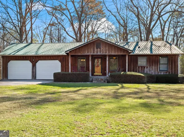 220 Circle Valley Dr SE, Calhoun, GA 30701