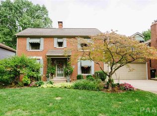 823 W Northcrest Ave, Peoria, IL 61614