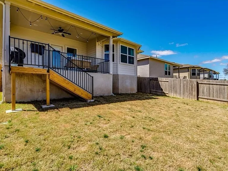 220 Sawtooth Mountain Way — Photo 28