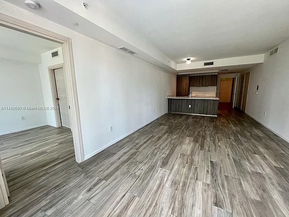 5th image of 801 S Miami Ave #1202