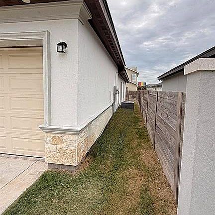 5th image of 2080 Eagle Landing Dr