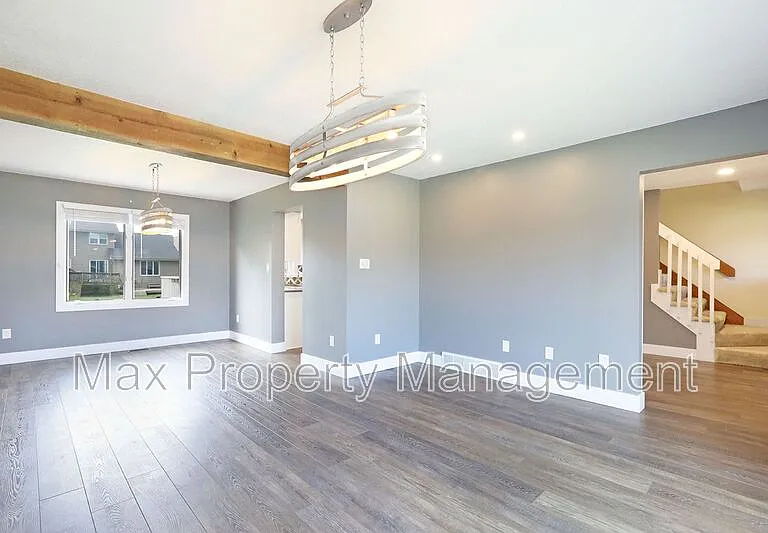 8200 Northview Dr — Photo 6