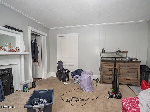 4th image of 722 Nashville Road