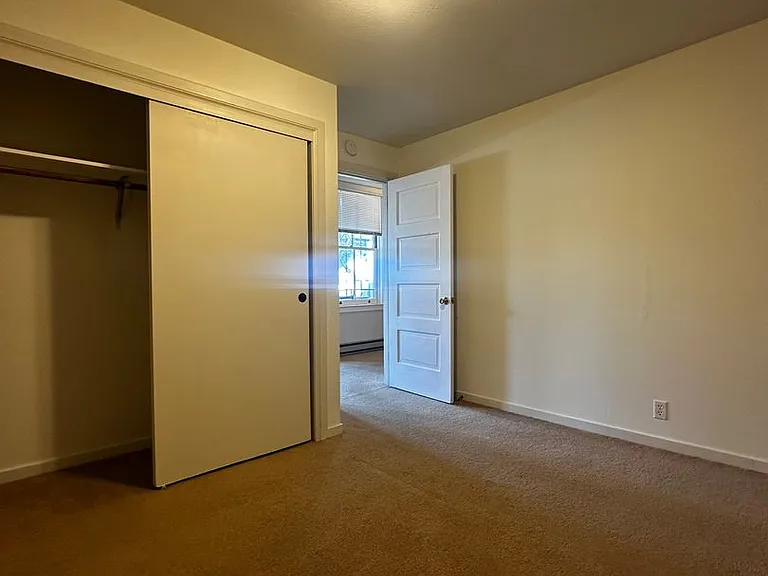 2688-2690 Filbert St #847R — Photo 10
