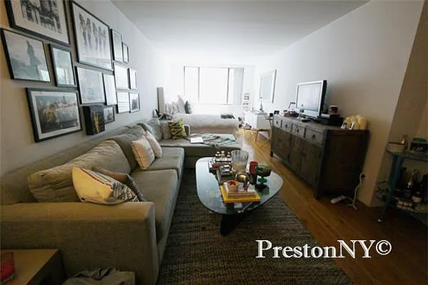 Rented by JM Preston Properties LLC | media 9