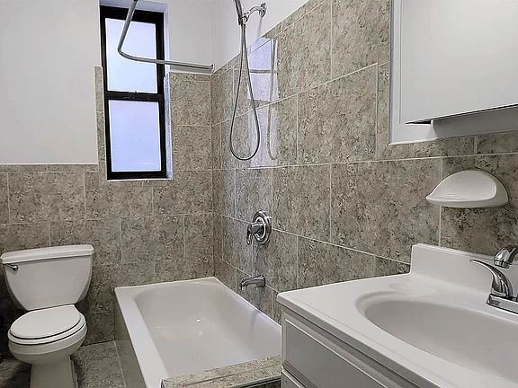 5th image of 105 Haven Ave APT 5G