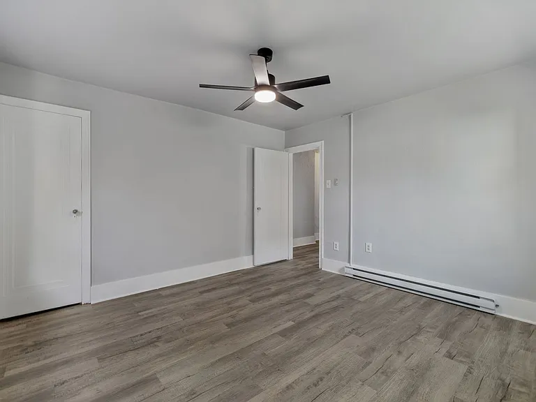270 Beverly Rd #4 — Photo 18