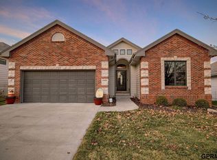 15420 Norwick Dr, Omaha, NE 68116