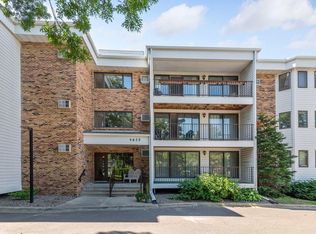 4625 Minnetonka Blvd APT 103, Saint Louis Park, MN 55416