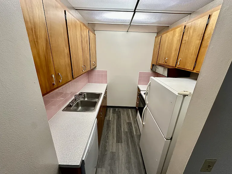 Fully-Equipped Kitchen