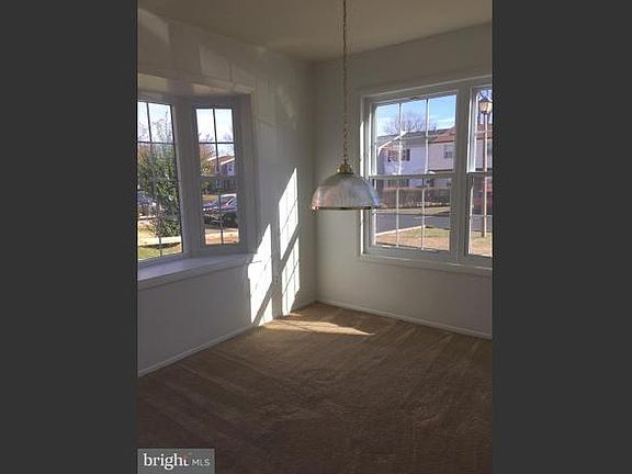 2nd image of 14746 Tamarack Pl
