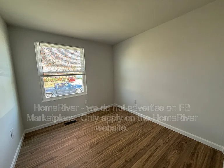 125 N Garfield Rd — Photo 8