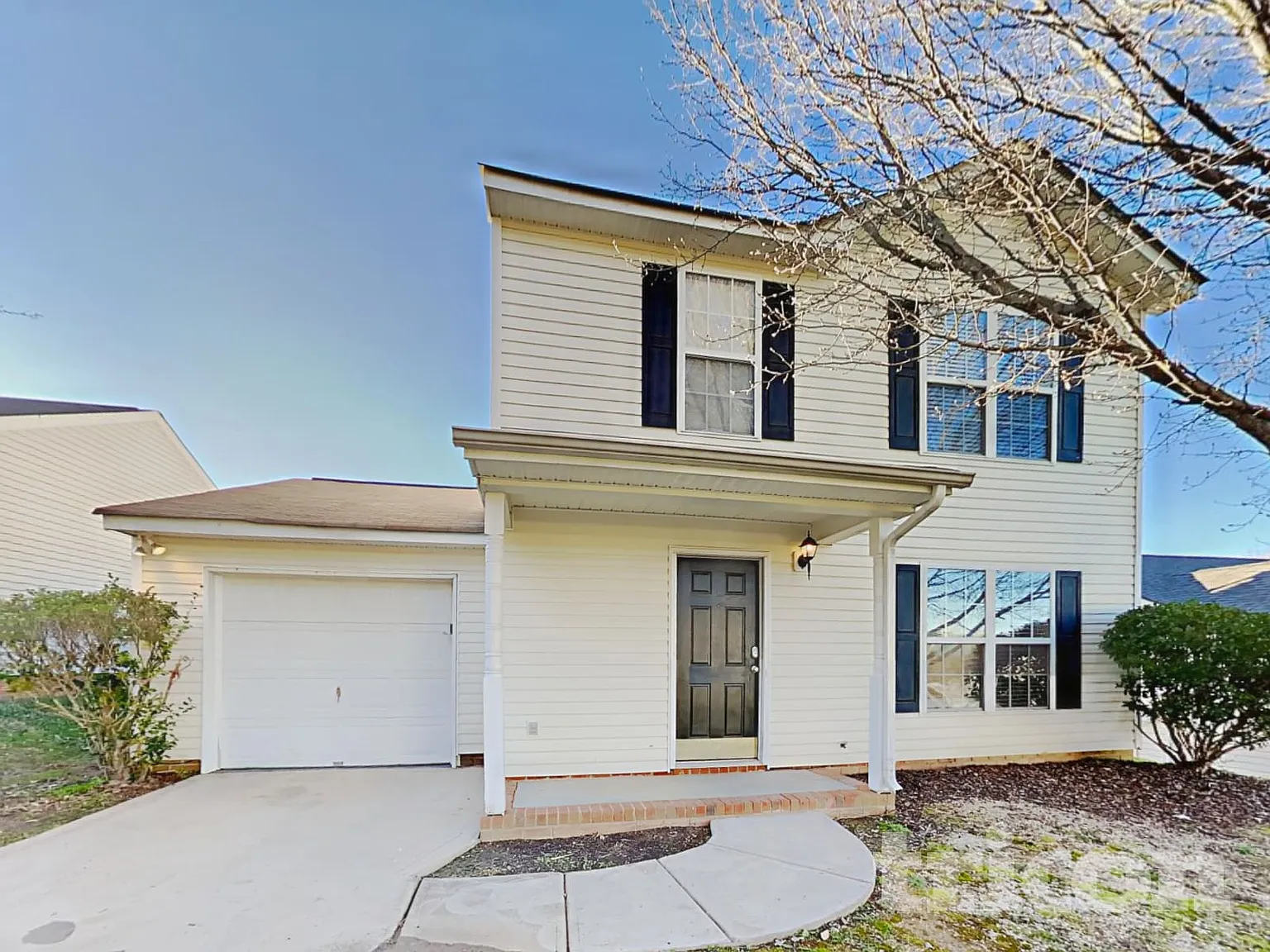 7043 Red Bud Circle Charlotte NC — Photo 2