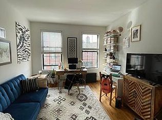 610 Manhattan Ave #3R, Brooklyn, NY 11222