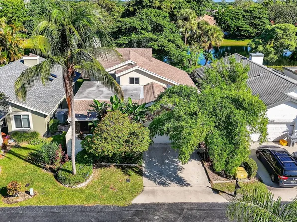 7569 Martinique Boulevard, Boca Raton, FL 33433