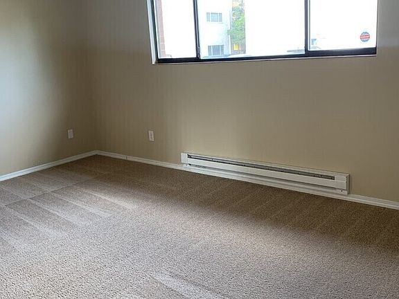 5th image of 12341 33rd Ave NE APT 8