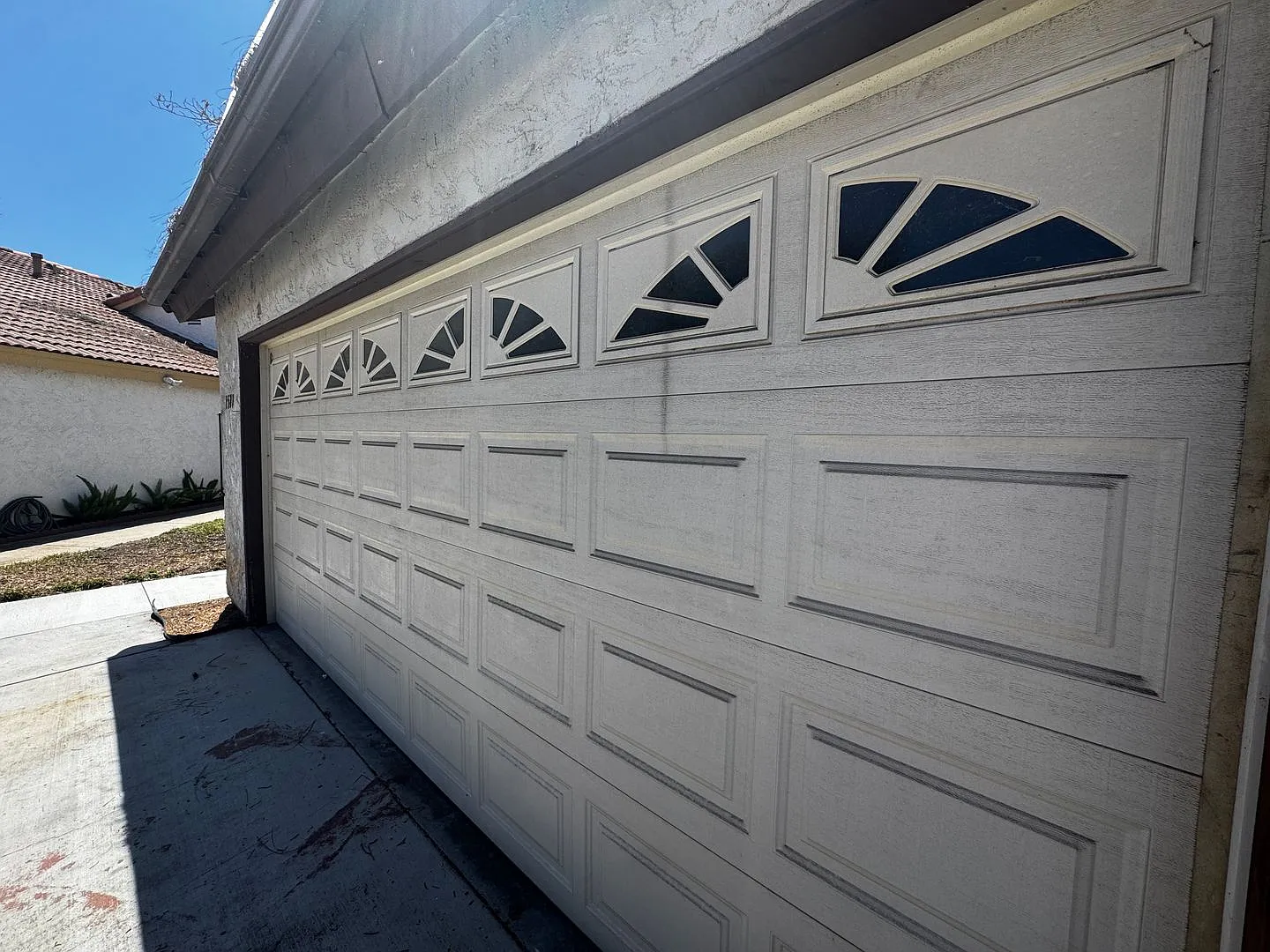 Beautiful 3 Bedroom 1 Story Town Home — Photo 2