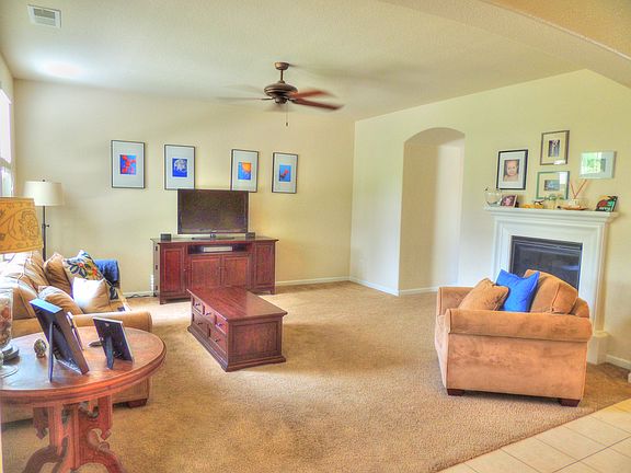 3rd image of 3067 Herzer Way