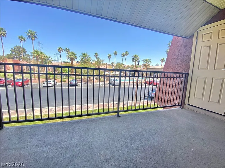 5081 River Glen Dr #118 — Photo 13