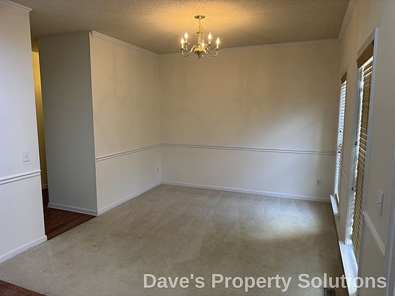 3rd image of 5265 Ivystone Ln