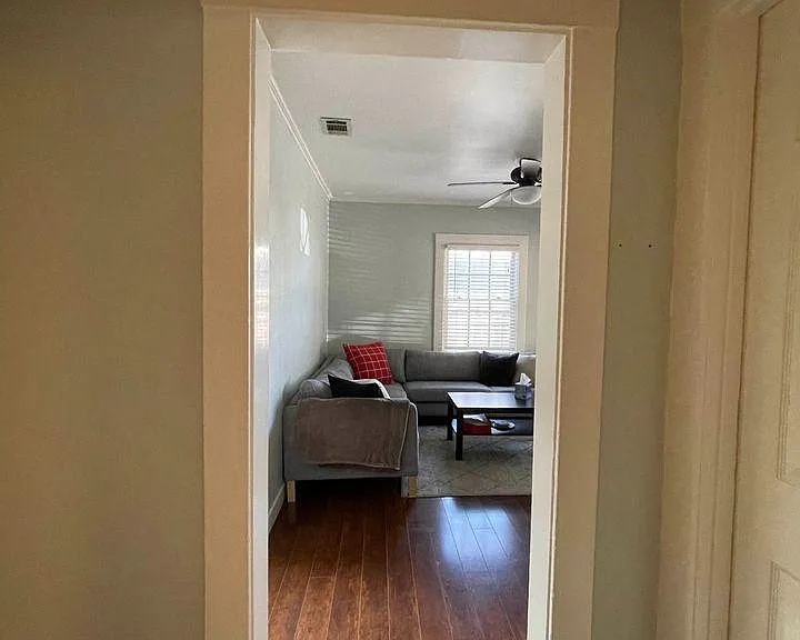 220 23rd St — Photo 15