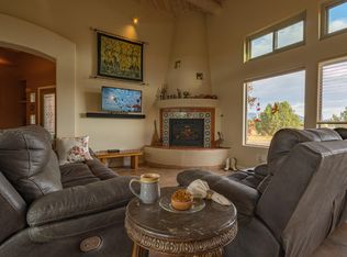 107 Square H Rd, Edgewood, NM 87015