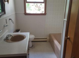 735 Milford Rd, Dingmans Ferry, PA 18328