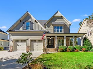 409 Wanderview Ln, Holly Springs, NC 27540