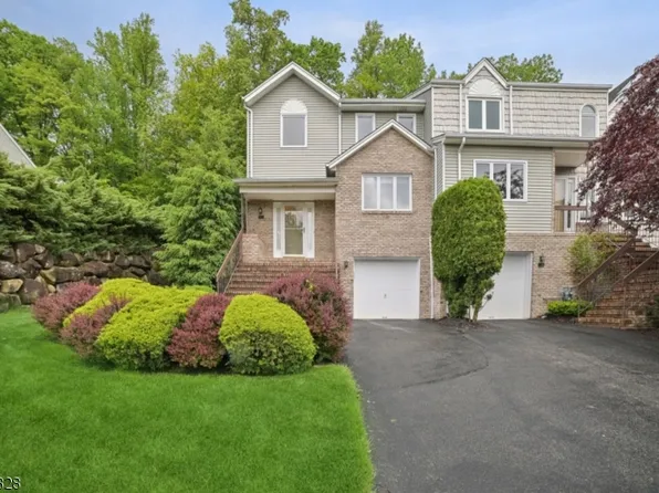 60 Averell Dr, Parsippany-Troy Hills Twp., NJ 07950