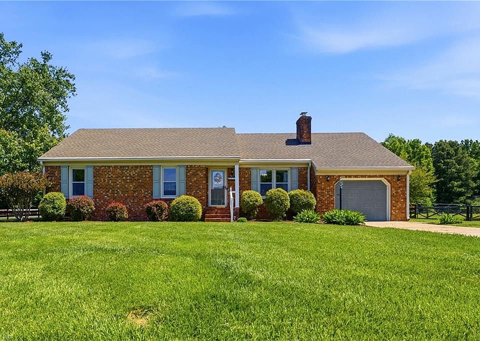 1st image of 111 Brookdale Ct