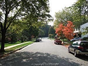 3rd image of 9315 Montego Ave