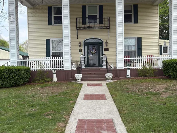 59 Aspen St, Calvert City, KY 42029