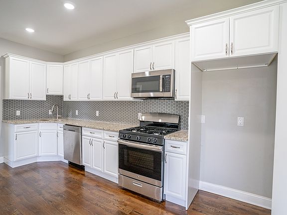 5th image of 55 Lentz Ave Floor 3