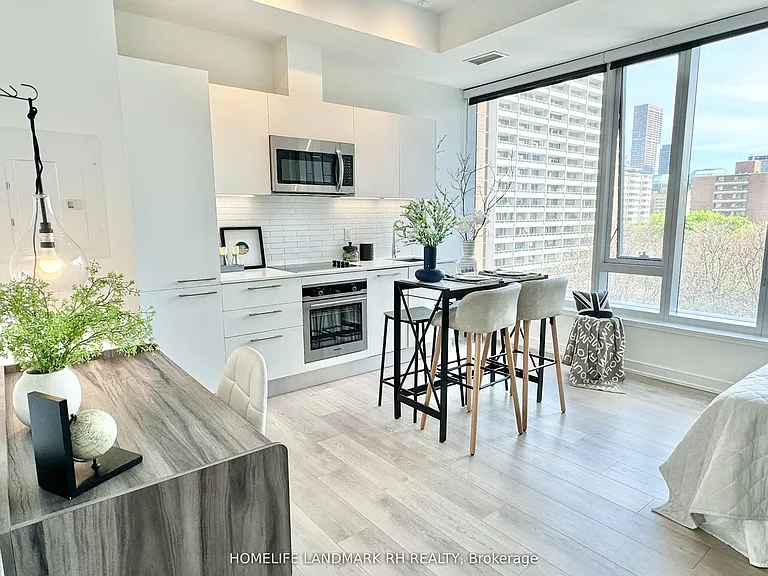 3 Gloucester St #610 — Photo 10