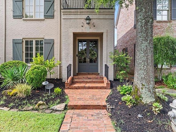 4th image of 7155 Ainsworth Dr