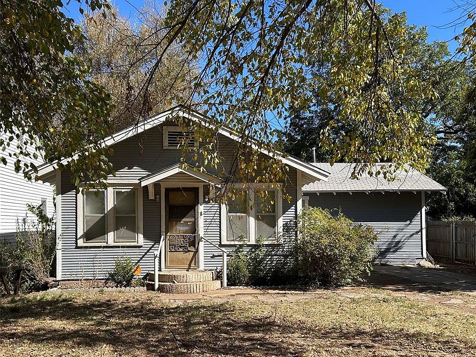 1st image of 306 N Hitchcock St