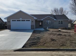 4108 Cobblestone Ln, Janesville, WI 53546