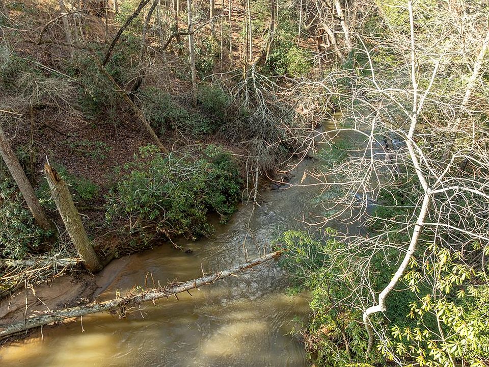1st image of 35 Mill Creek Trl