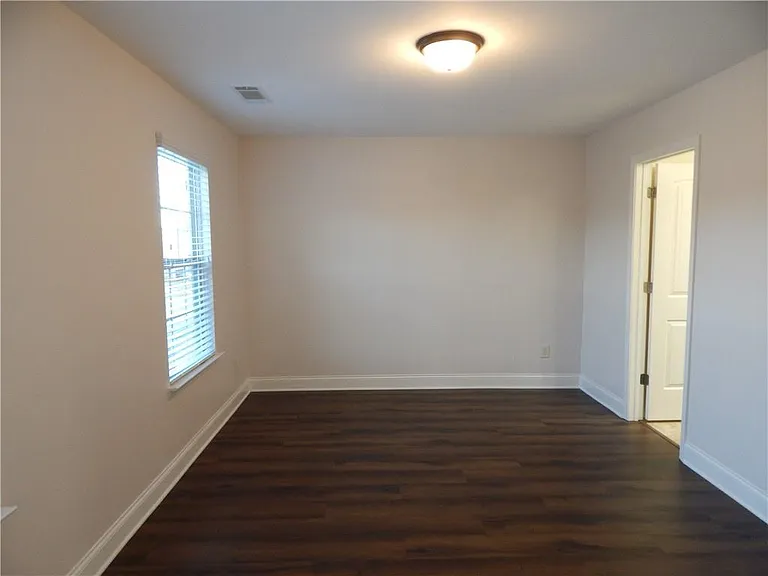 2441 Melton Common Dr — Photo 61