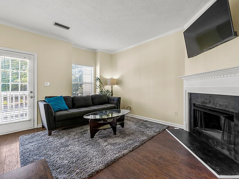 251 Ralph David Abernathy Blvd SW — Photo 9