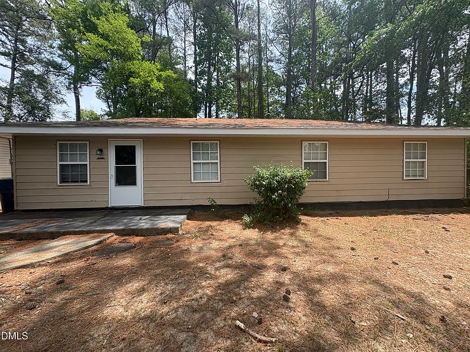 1st image of 745 Grantland Dr