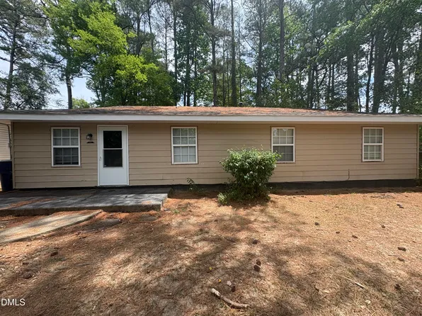 745 Grantland Dr, Raleigh, NC 27610
